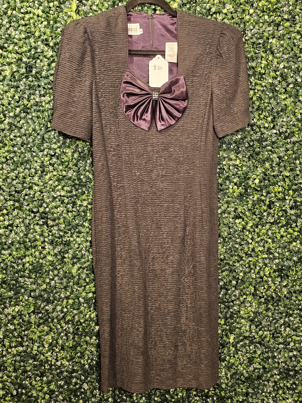 Leslie Fay Brown Textured Midi Dress with Plum Satin Bow